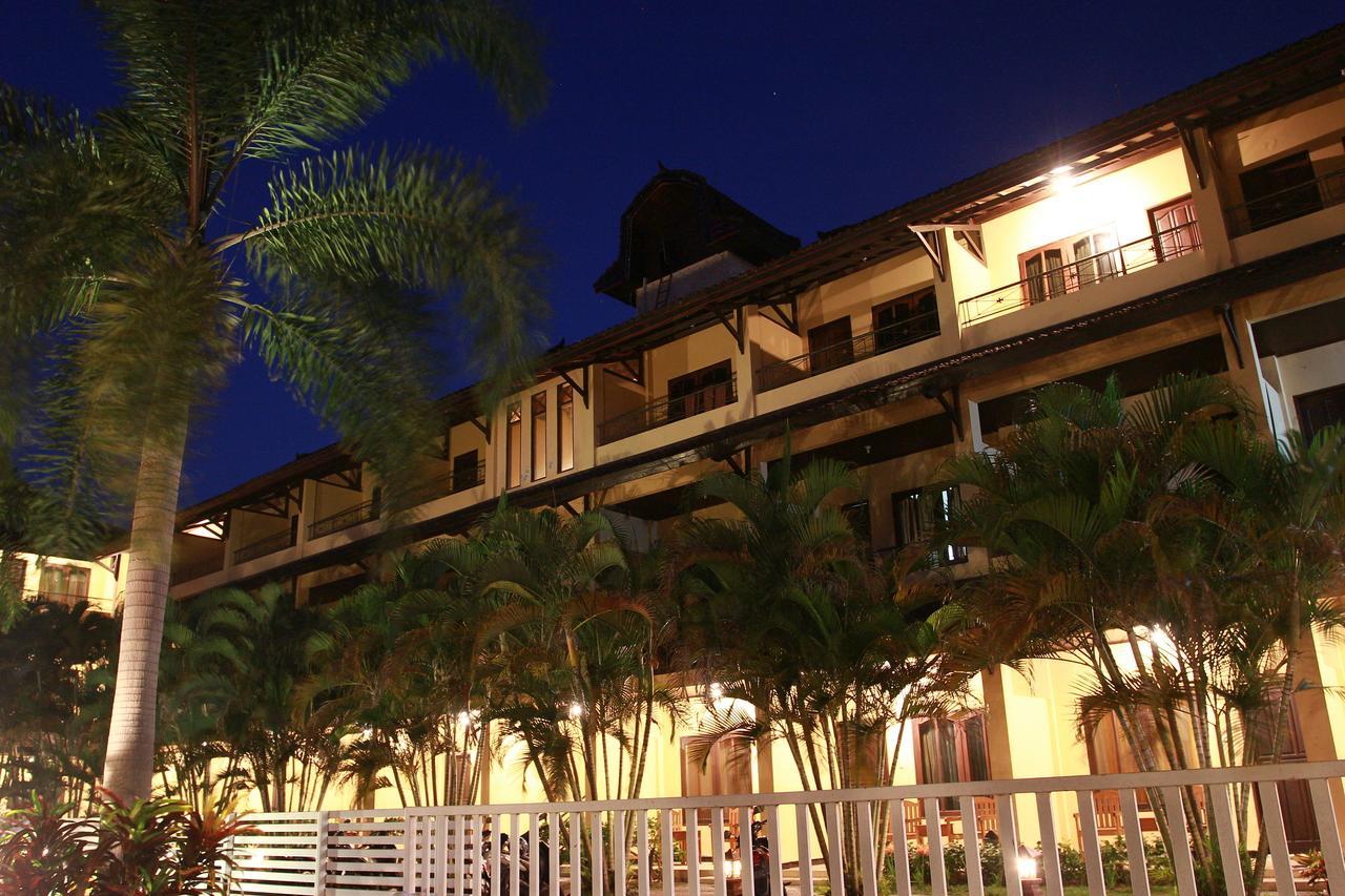 Mangsit Puri Senggigi Hotel מראה חיצוני תמונה