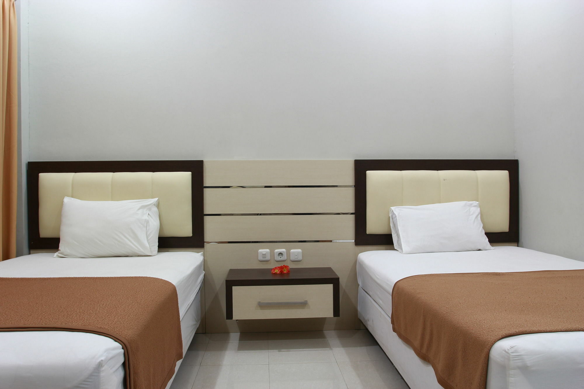 Mangsit Puri Senggigi Hotel מראה חיצוני תמונה